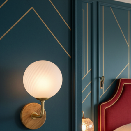 Timeless Wall Lamp